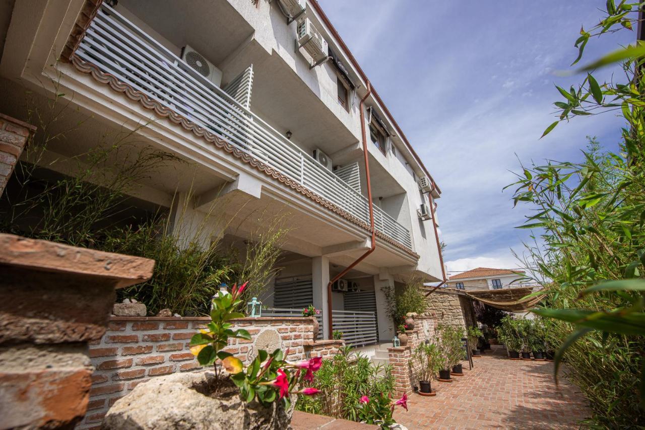 Artelier Vama Veche Hotell Exteriör bild
