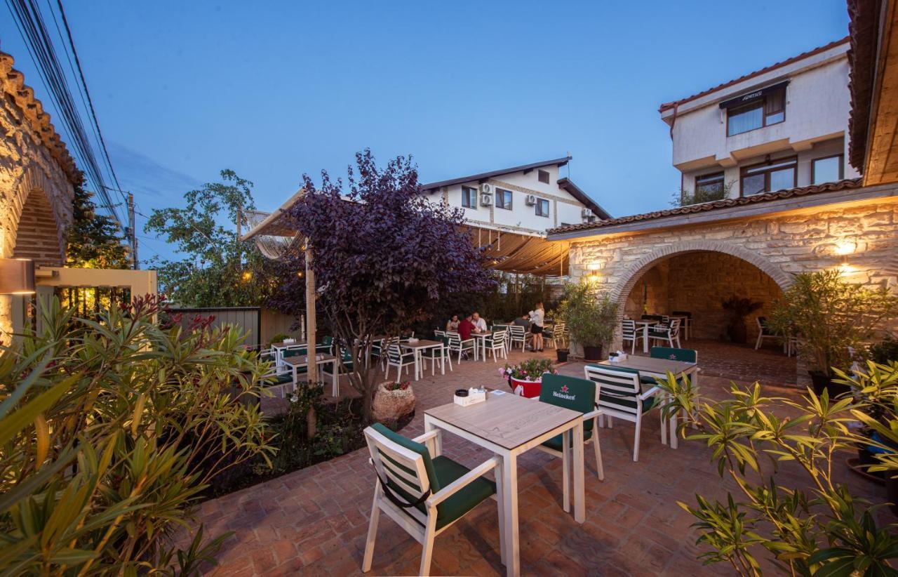 Artelier Vama Veche Hotell Exteriör bild